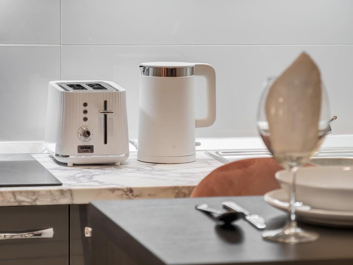 Cute Central Studio With Ac ブダペスト エクステリア 写真